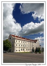 Pinsk: Hochschule der Jesuiten / ***