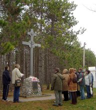 Schrein der Märtyrer. Beten für Belarus. / ***