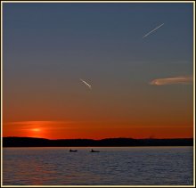 Vom Himmel fällt etwas ... / ***