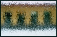 gefroren / ***