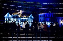 Eisbahn in der Nacht / ***