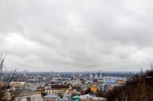 Blick über die Stadt / ***