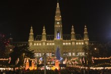 Weihnachtsmarkt / ***