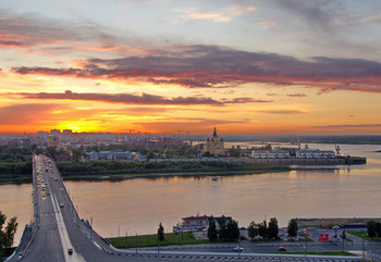 Sunset in Nizhny Novgorod / ***