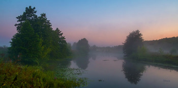 Morgennebel. / ***