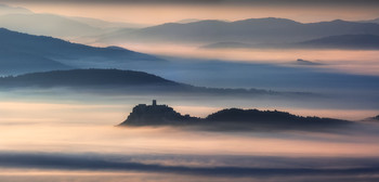 Castle in the sky / Morning at the Spiš castle in Slovakia