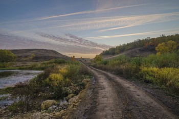 Evening road / ***