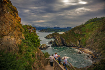 Costa de Galicia-Lugo / Vistas de la costa y camino Punta de Fuciño do Porco