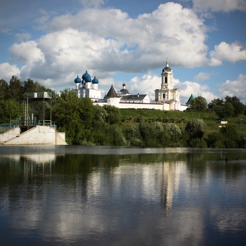 Vysotsky monastyr / ***