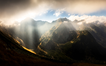 Light on the mountains / Beautiful day in the Tatras in Slovakia