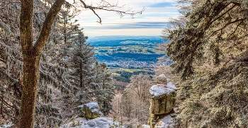 Klingenfelsen / Blick vom Klingenfelsen auf Wehr