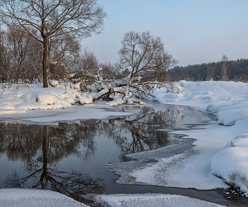 Winter river / ...