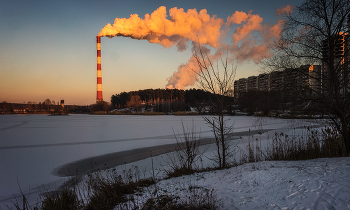 Fabrik Wolken / ***