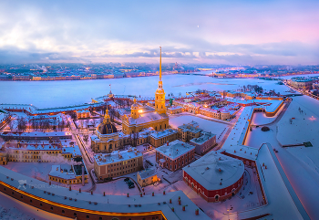 Peter-und-Paul-Kathedrale / ***