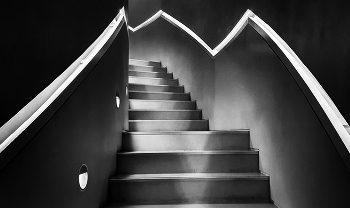 Treppe / ***