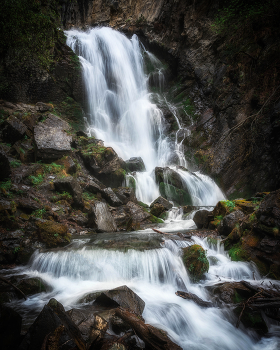 Wasserfall / ***