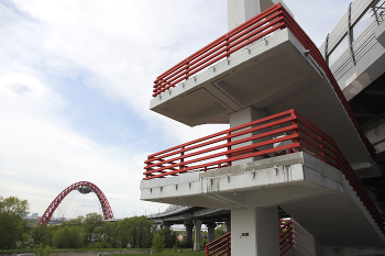 Szenische Brücke / ***