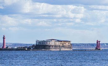 Kronstadt / https://www.instagram.com/vaguro_v_u_v

https://web.facebook.com/evgeniy.vagouro

https://vk.com/e.vaguro

https://www.youtube.com/user/MsREPOMEN

https://zen.yandex.ru/id/6229efa215abe97a09db4a54

https://www.tiktok.com/@vaguro_v_u_v