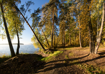 Lakefront / ***