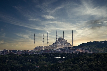 Istanbul / ***