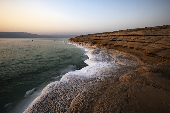 Dead Sea / ***