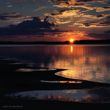 &nbsp; / Moby - Everything That Rises
https://youtu.be/XgRlVXvS9U0