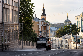 Morning Stadt / ...