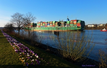 Die Küstenlinie / https://www.youtube.com/watch?v=9bd8flIZTkY

 https://www.youtube.com/watch?v=zK_OjHB7ios

 https://www.youtube.com/watch?v=jDgbeFmcUiA

https://www.youtube.com/watch?v=MqayIdm5-zg

https://www.youtube.com/watch?v=TnFSpujP4SE

https://www.youtube.com/watch?v=7dJSn6IDa7U

https://www.youtube.com/watch?v=DA7DProSV6o