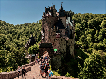 Burg Eltz / ***
