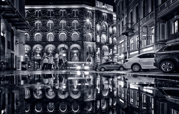 Nächtliche Stadt / ***