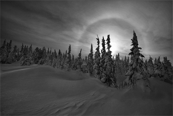 Mit Schnee / ***