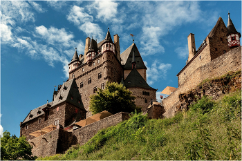 Burg Eltz / ***