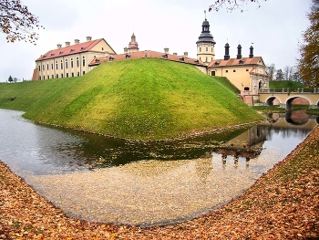 Nesvizh Castle / ***