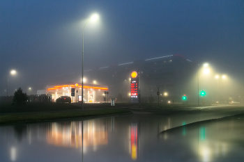 Geheimnisse der Stadt bei Nacht / ***