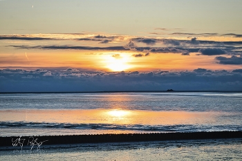 Novembersonne / Sonnenuntergang am Meer im November