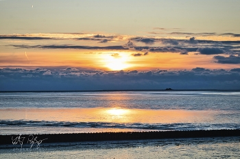 Novembersonne / Sonnenuntergang am Meer im November