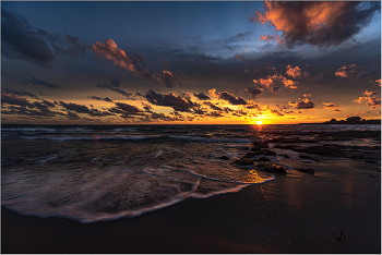 Das Schwarze Meer Sonnenuntergang / ***