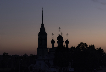 Lichtmess Kirche / ***