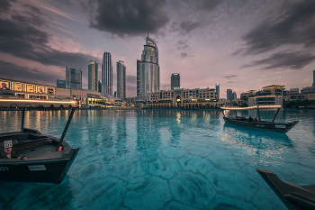 Boats In Burj Khalifa Lake / ***