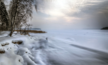 Snowy Beach / ***