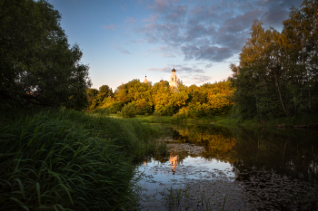 Abend-Blick auf das Kloster / ***