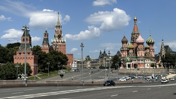 Moskau / ***