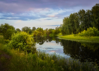 Lazy River / ***