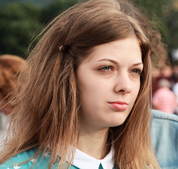 &nbsp; / ***