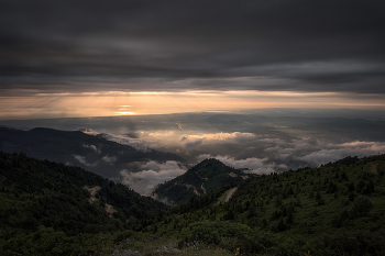 Several Levels Of Clouds / ***