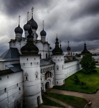 Rostov Kreml / ***