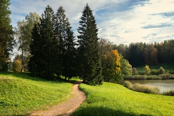 Herbst in Pawlowsk / ***