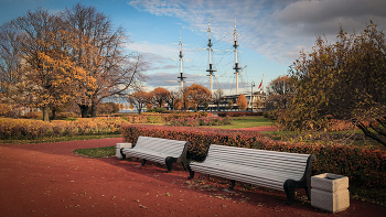 Im Herbst des Parks ... / ***