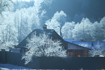 Frosty Landschaft / ***