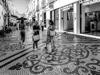 saubere Straße / aufgenommen an der Algarve